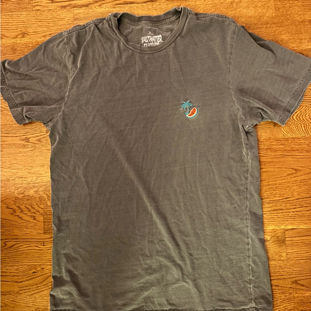 ripcurl men’s tee size medium